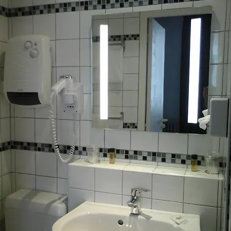 Carmin Hotel 3*