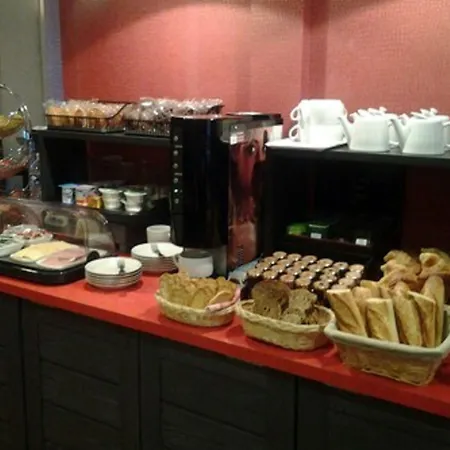 Hotell Carmin Le Havre