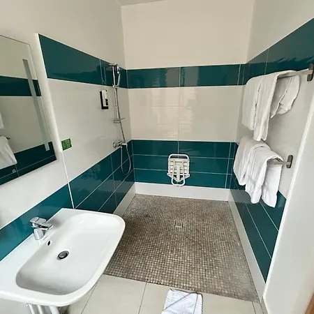 Hotel Carmin