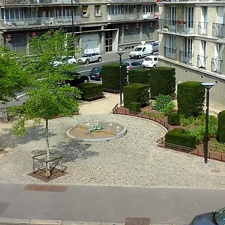 Carmin Hotel