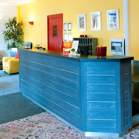 Hotel Carmin